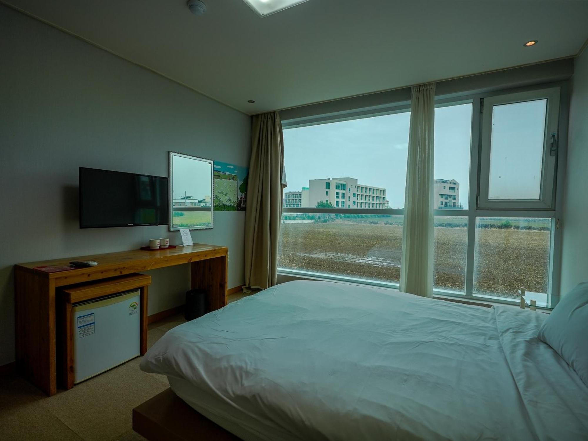 Bedradio Dodubong Hotel Oedo-dong Bagian luar foto