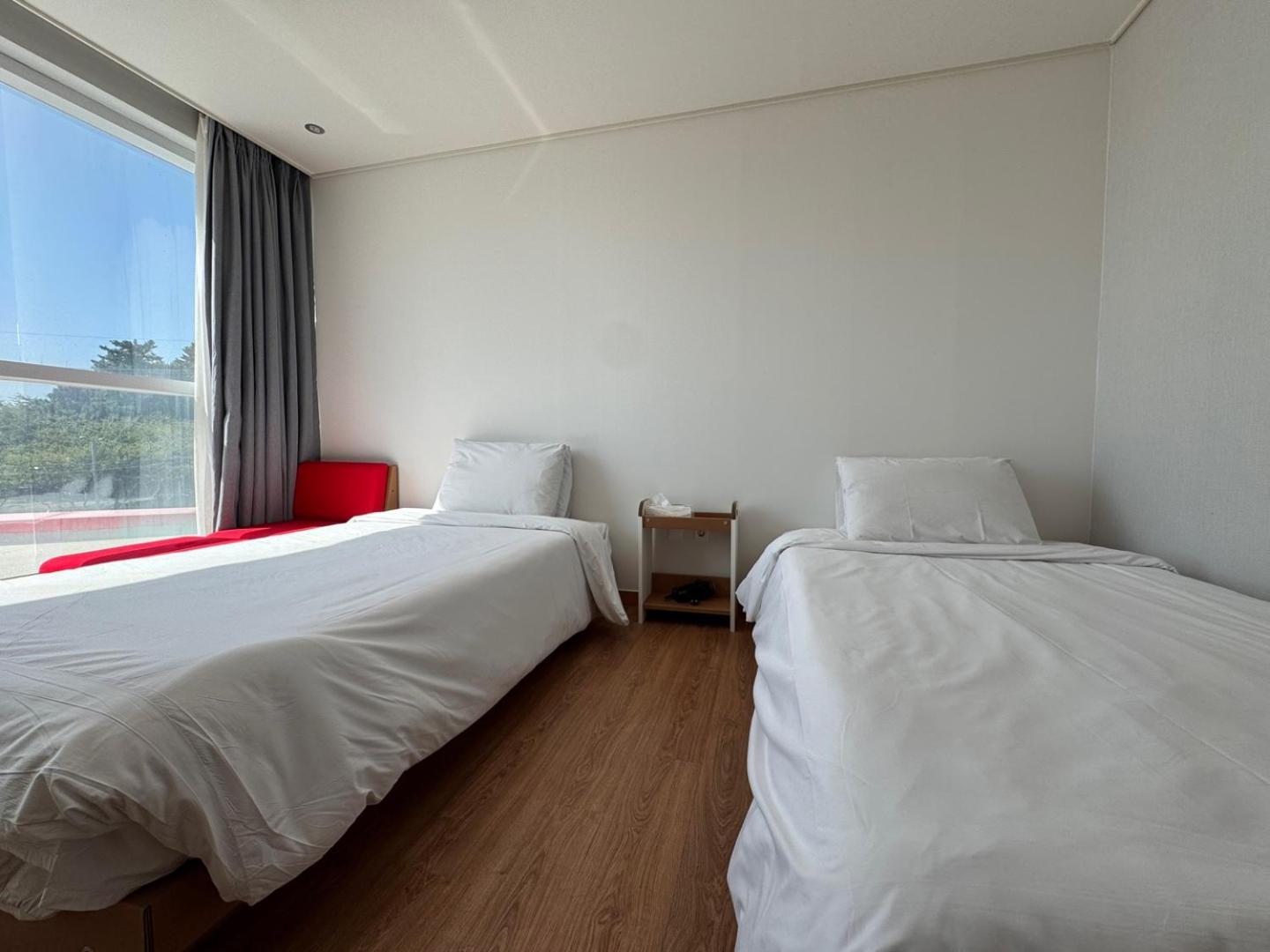 Bedradio Dodubong Hotel Oedo-dong Bagian luar foto